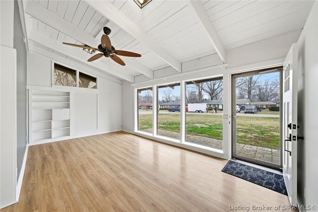 1019 Allison Lane, Jeffersonville, IN 47130