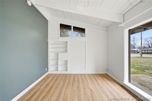 1019 Allison Lane, Jeffersonville, IN 47130