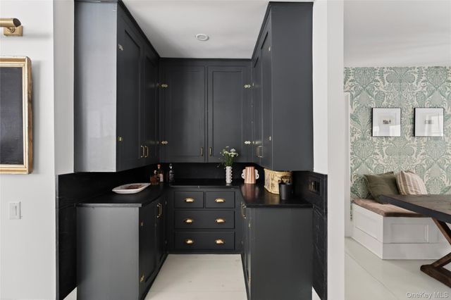 46 Collins Street, Hillsdale, NY 12529