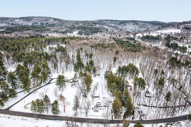 46 Collins Street, Hillsdale, NY 12529