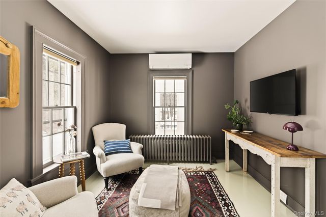 46 Collins Street, Hillsdale, NY 12529