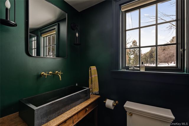 46 Collins Street, Hillsdale, NY 12529