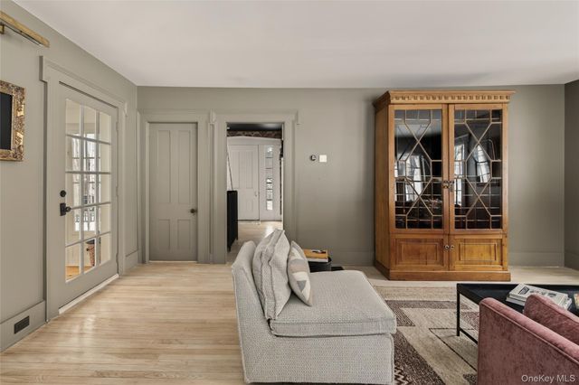 46 Collins Street, Hillsdale, NY 12529