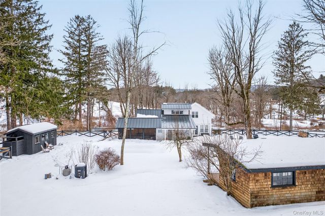 46 Collins Street, Hillsdale, NY 12529