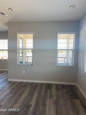 773 E LARK Street 201, Gilbert, AZ 85297
