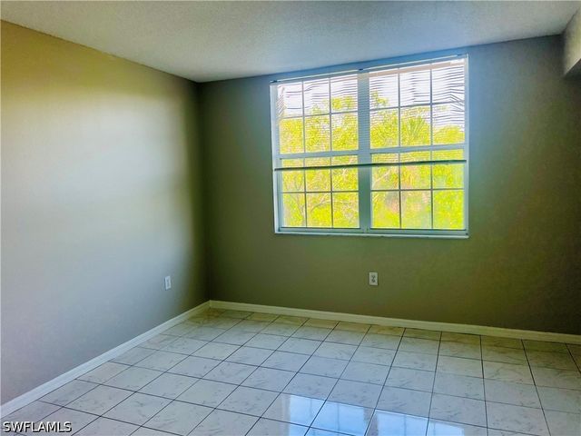 8717 River Homes LN 5206, Bonita Springs, FL 34135