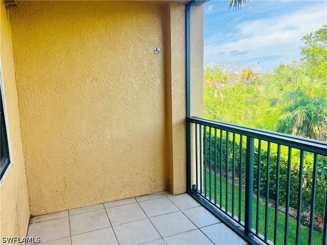 8717 River Homes LN 5206, Bonita Springs, FL 34135