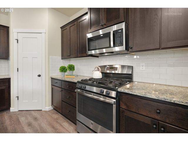8690 Sw Vale Ct, Wilsonville, OR 97070
