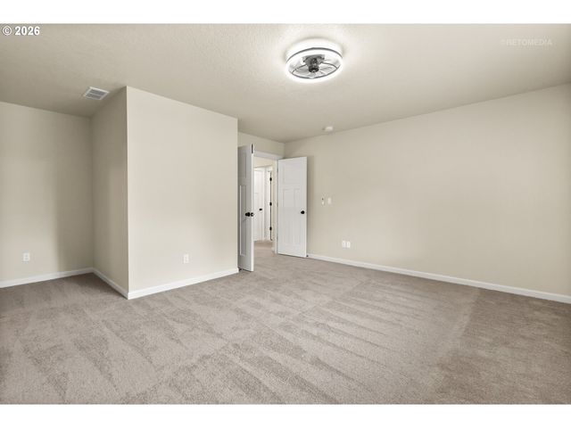 8690 Sw Vale Ct, Wilsonville, OR 97070