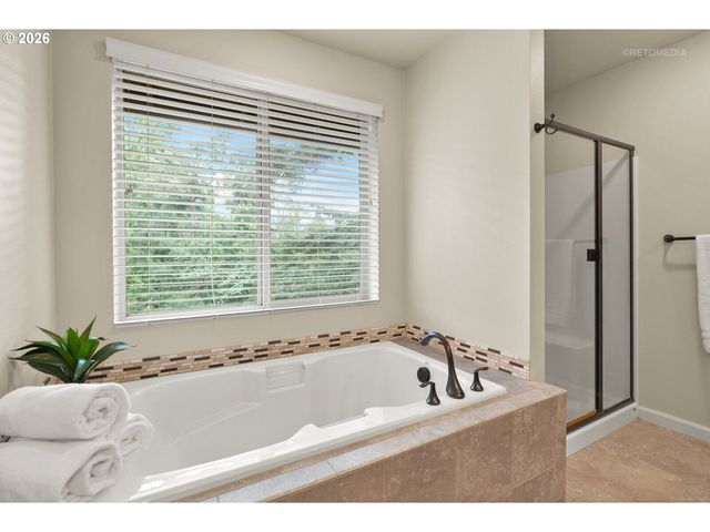 8690 Sw Vale Ct, Wilsonville, OR 97070