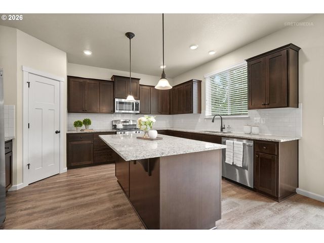 8690 Sw Vale Ct, Wilsonville, OR 97070