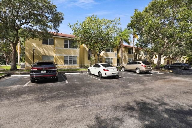 417 Vista Isles Dr 2315, Sunrise, FL 33325