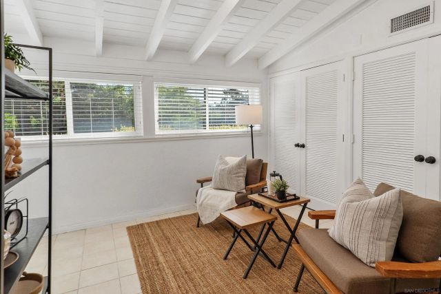 16566 Caminito Vecinos 25, San Diego, CA 92128