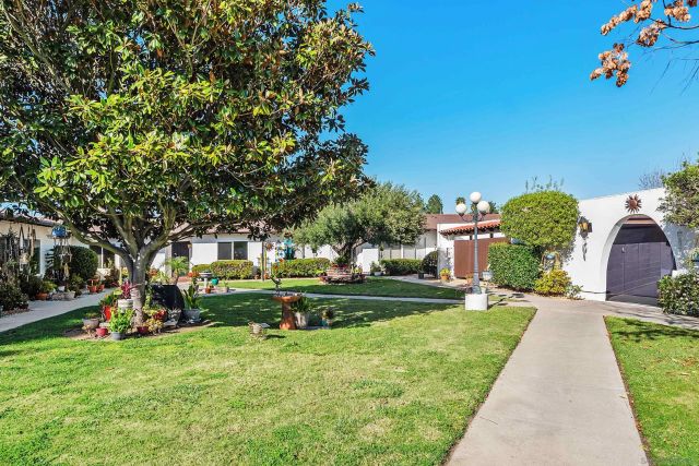 16566 Caminito Vecinos 25, San Diego, CA 92128