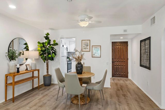 16566 Caminito Vecinos 25, San Diego, CA 92128