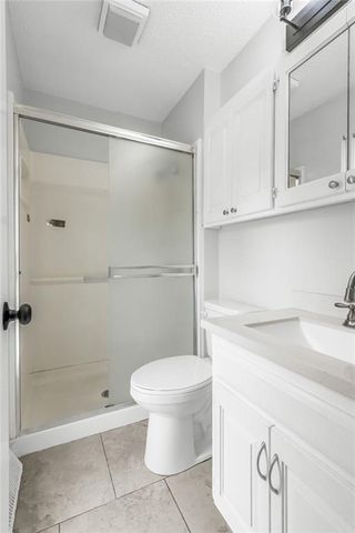 532 NE 98th Place, Kansas City, MO 64155