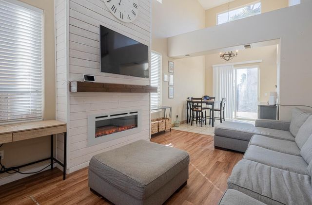 1725 Great Island Street, Salinas, CA 93906