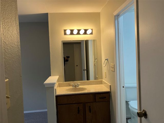 8048 Sands Point Drive C, Houston, TX 77036