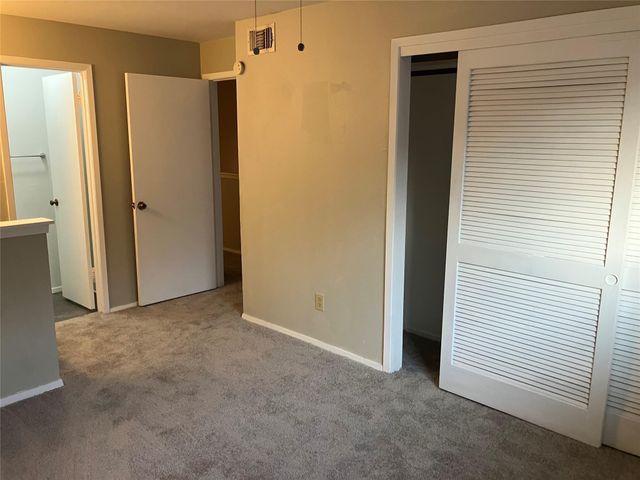 8048 Sands Point Drive C, Houston, TX 77036