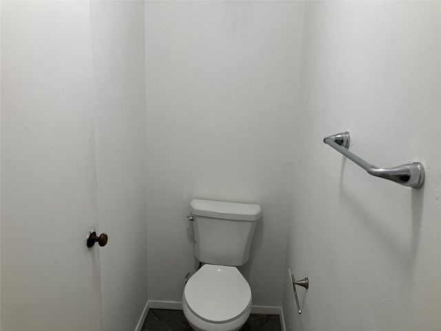 8048 Sands Point Drive C, Houston, TX 77036