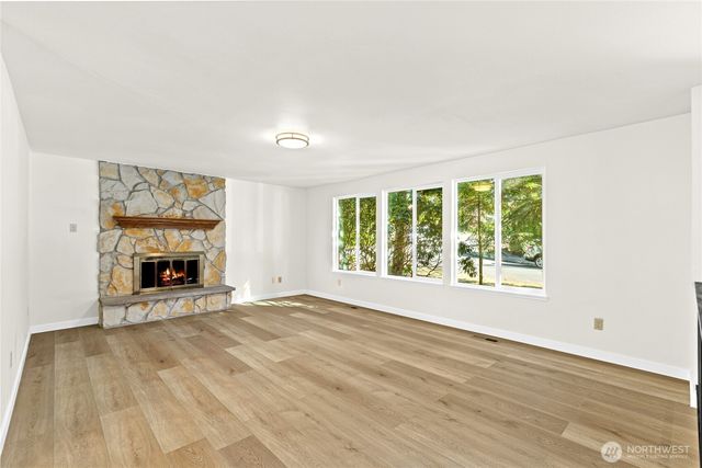 12718 SE 184th Place, Renton, WA 98058