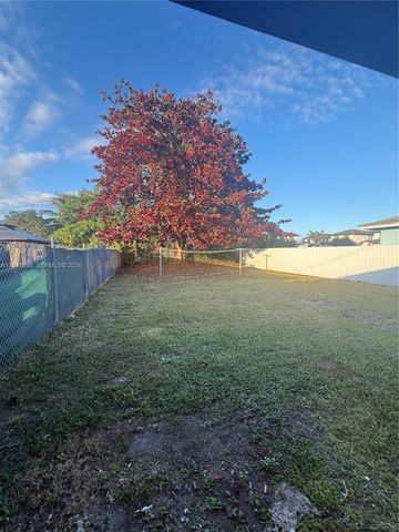 10335 SW 181st St 2, Miami, FL 33157