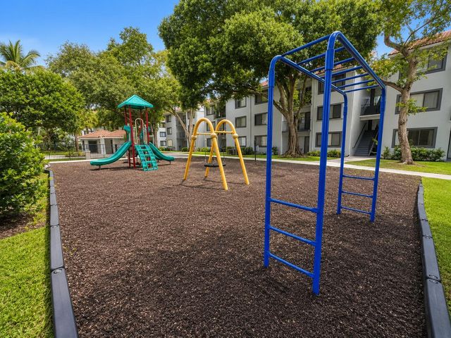 9150 W ATLANTIC Boulevard 1724, Coral Springs, FL 33071