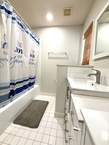 9678 ROYAL PALM Boulevard, Coral Springs, FL 33065