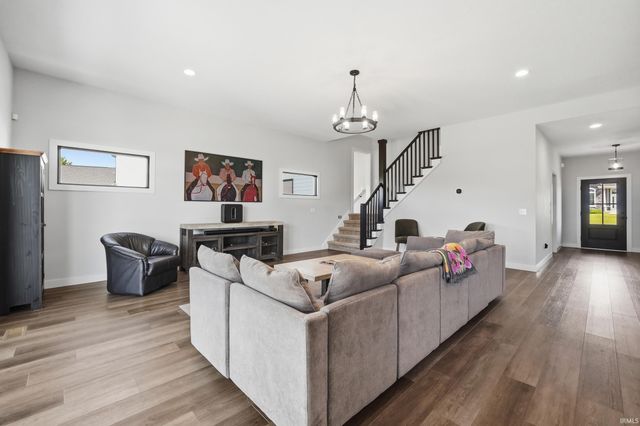 12915 Hallux Cove, Fort Wayne, IN 46845