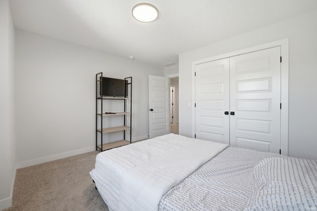 12915 Hallux Cove, Fort Wayne, IN 46845