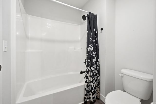 12915 Hallux Cove, Fort Wayne, IN 46845