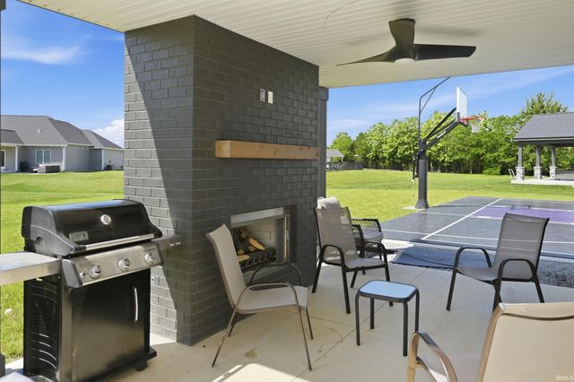 12915 Hallux Cove, Fort Wayne, IN 46845
