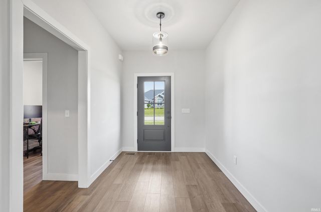 12915 Hallux Cove, Fort Wayne, IN 46845