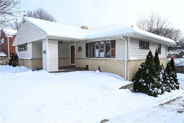 4355 E Barlind Dr, Whitehall, PA 15227