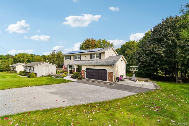 31 Peter Bush Drive, Monroe, NY 10950