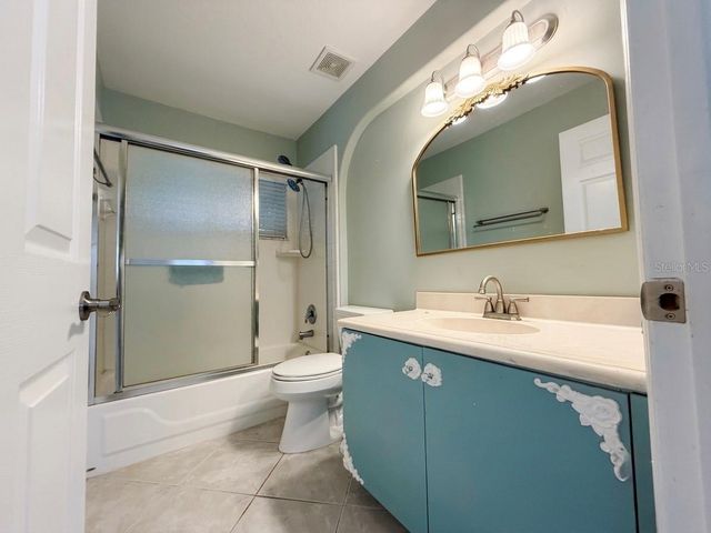 63 BAY LAKE DRIVE, Ormond Beach, FL 32174