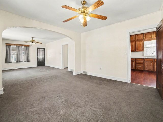 409 E Foster Street, Ludington, MI 49431