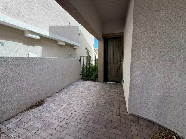 11241 Lompoc Court, Las Vegas, NV 89135