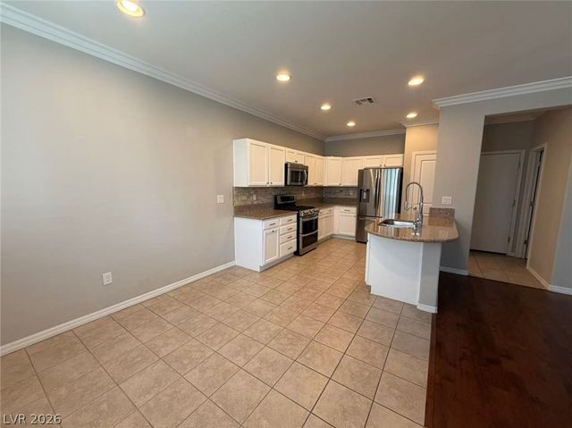 11241 Lompoc Court, Las Vegas, NV 89135