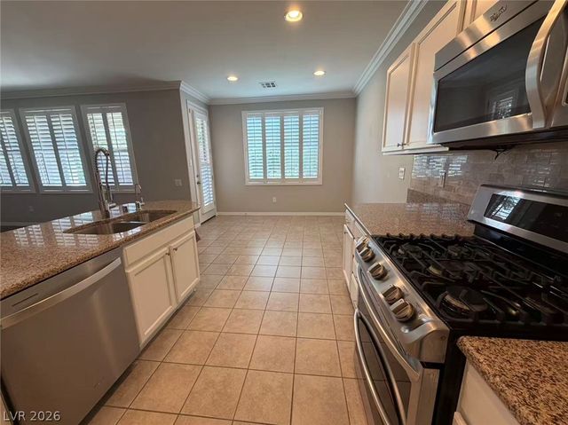 11241 Lompoc Court, Las Vegas, NV 89135