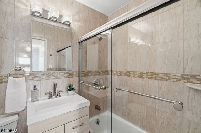 201 St. Pauls Ave 15P, Jersey City, NJ 07306