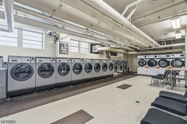 201 St. Pauls Ave 15P, Jersey City, NJ 07306