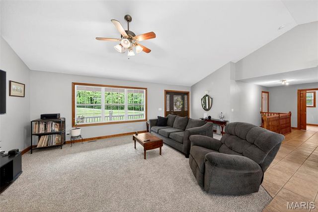 138 Royal Drive, Foley, MO 63347