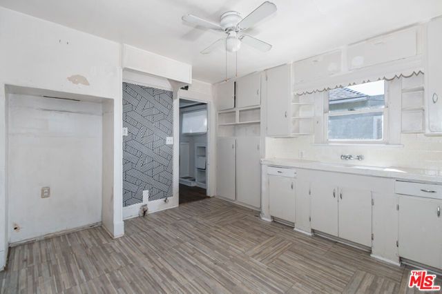 6535 Regent Street, Huntington Park, CA 90255