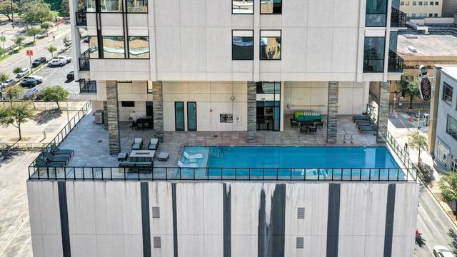 1211 Caroline Street 1501, Houston, TX 77002