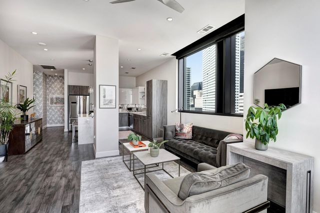 1211 Caroline Street 1501, Houston, TX 77002