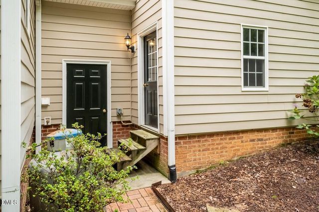 6604 Willow Chase Drive, Willow Springs, NC 27592