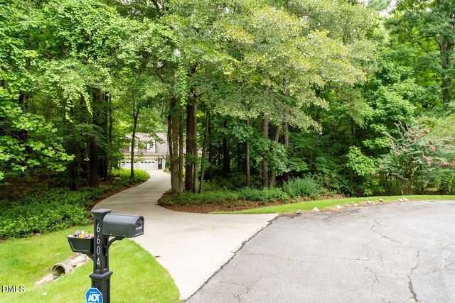 6604 Willow Chase Drive, Willow Springs, NC 27592