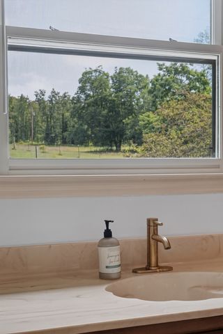 1377 Chestnut Grove Rd, Morrison, TN 37357