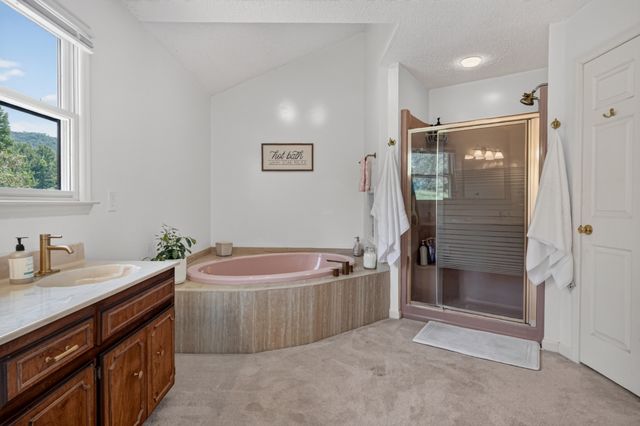1377 Chestnut Grove Rd, Morrison, TN 37357